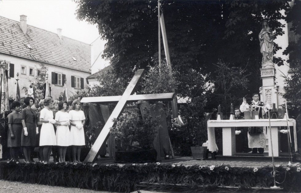 Kreuzweihe 23.08.1964-02_Bildgröße ändern
